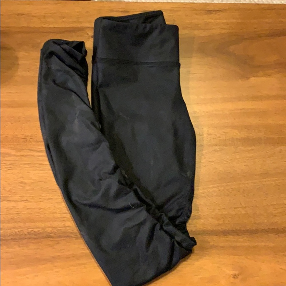 Alo yoga extra long yoga pants with ruched detail